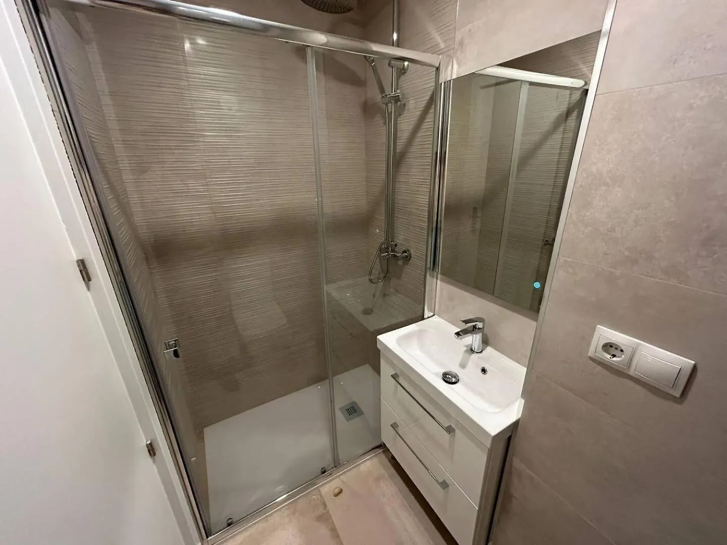 Gran Apartamento Salitre Malaga Apartment